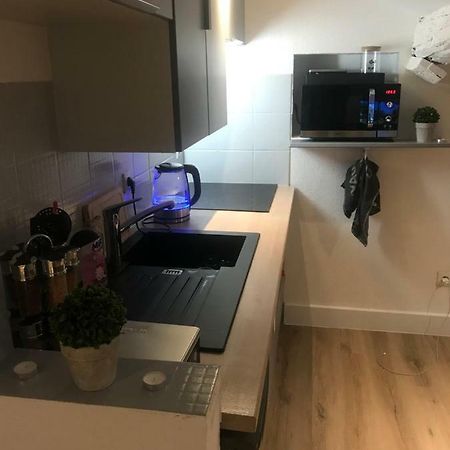 Valence 26000 Apartment Bagian luar foto