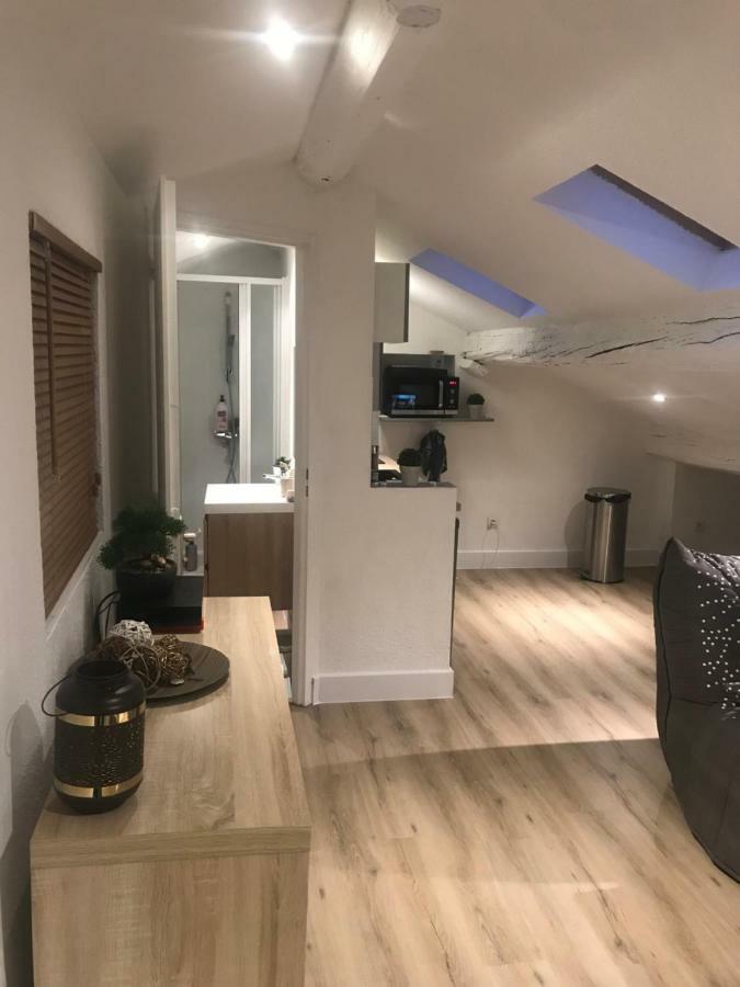 Valence 26000 Apartment Bagian luar foto